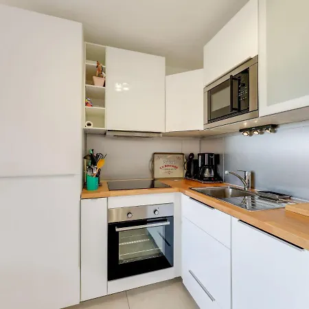 Daire Les Coteaux De La Nartelle-25 By Interhome *