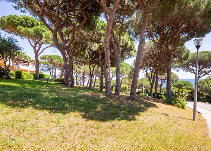 公寓 Les Coteaux De La Nartelle-25 By Interhome *